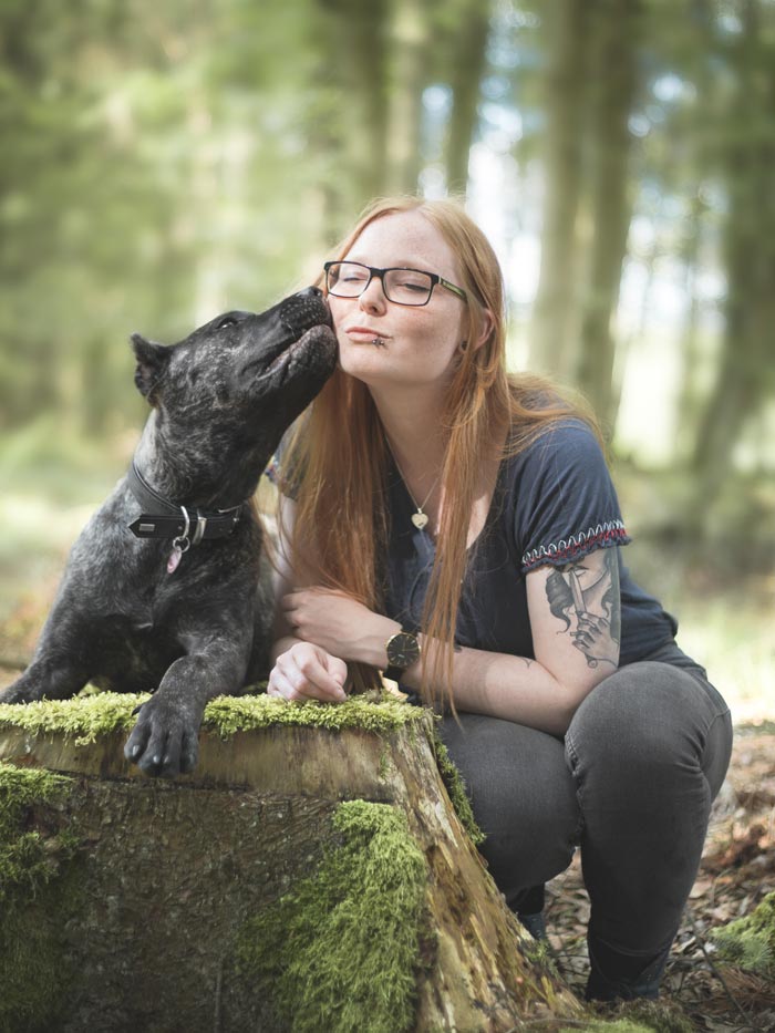 Caroline Steiniger und der Hund Bruna